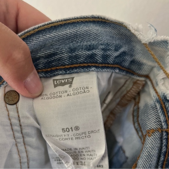 Levi’s 501 Straight Leg Very Distressed Worn-In Jeans Made In Haiti Size W33xL34 - Picture 12 of 14